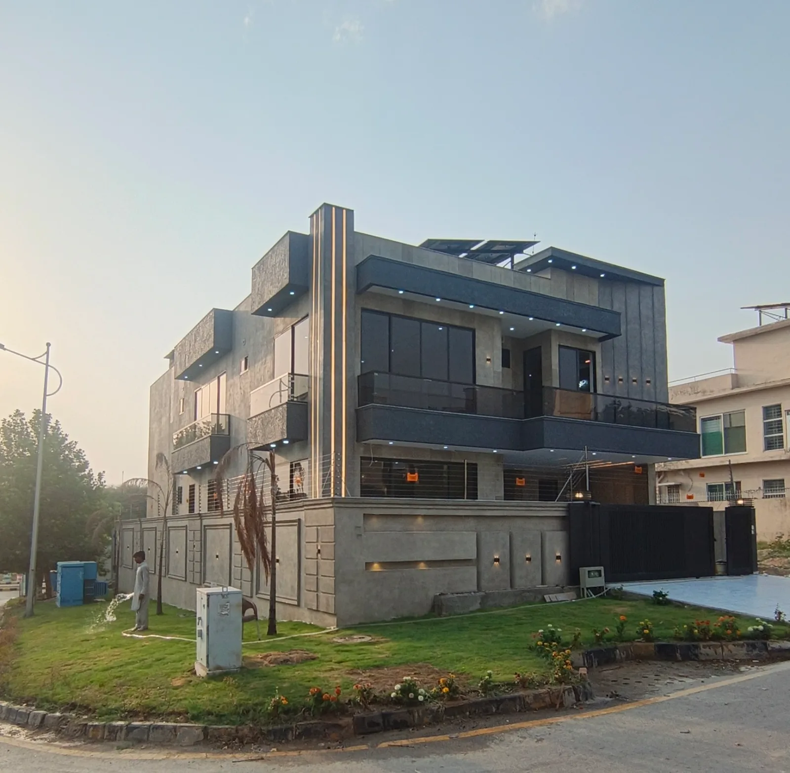 KomFort Constructions  — shop photo 2, B-17 Islamabad